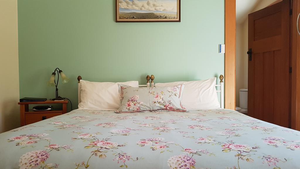 Olde Mill House B&B & Bike2Wine Cycle Hire Renwick Экстерьер фото