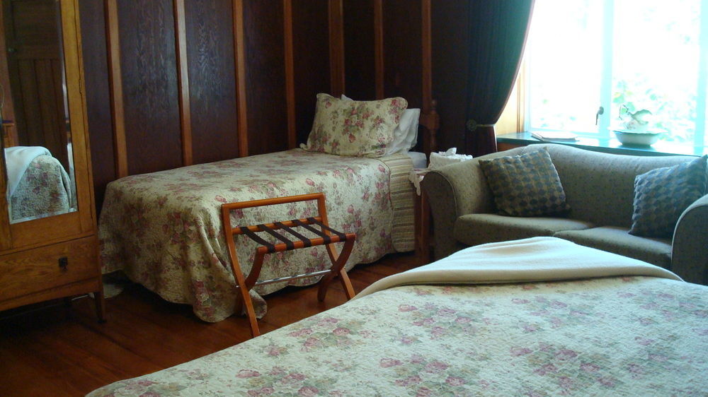 Olde Mill House B&B & Bike2Wine Cycle Hire Renwick Экстерьер фото